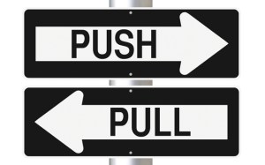 Push_vs_Pull_Marketing